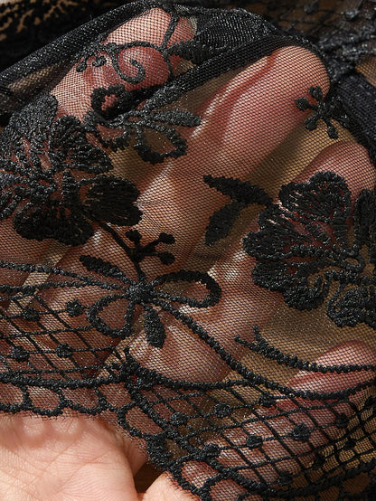 Body Dentelle Noir Brodé Taille Haute Échancré