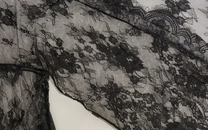 Nuisette Dentelle Transparente Col V avec String